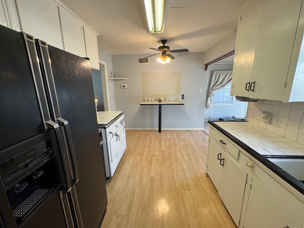 4922 Beech Street, Bellaire, Texas image 6