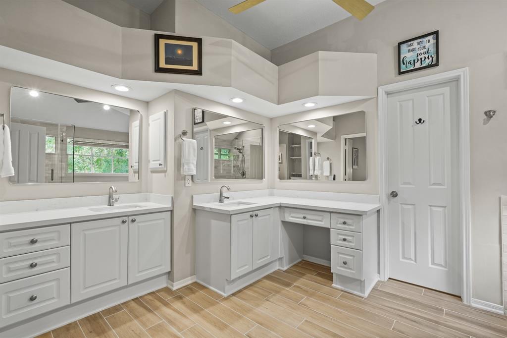 82 Lightwood Trace, Spring, Texas image 33