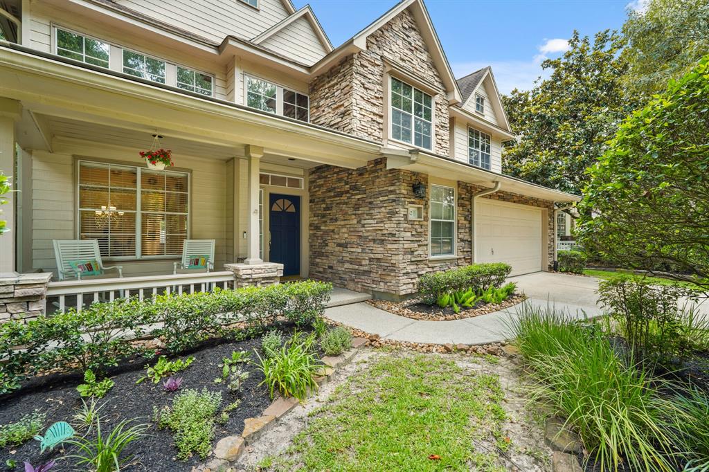 82 Lightwood Trace, Spring, Texas image 1