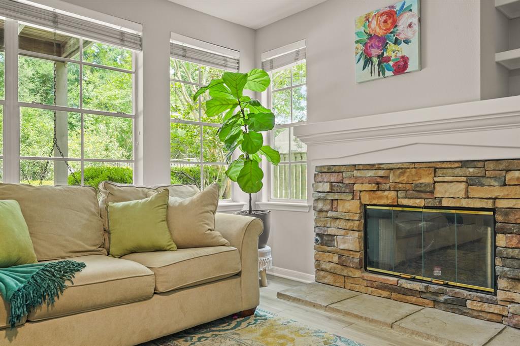 82 Lightwood Trace, Spring, Texas image 19