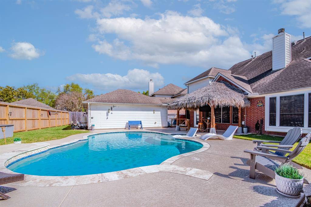 3004 Autumn Park Court, Friendswood, Texas image 23
