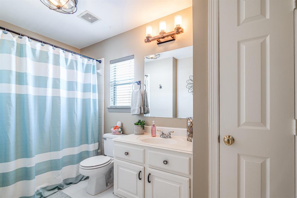 3004 Autumn Park Court, Friendswood, Texas image 20
