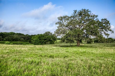 Vacant Land For Sale - TRACT 4 S Nassau Road<br/> Round Top, TX 78954