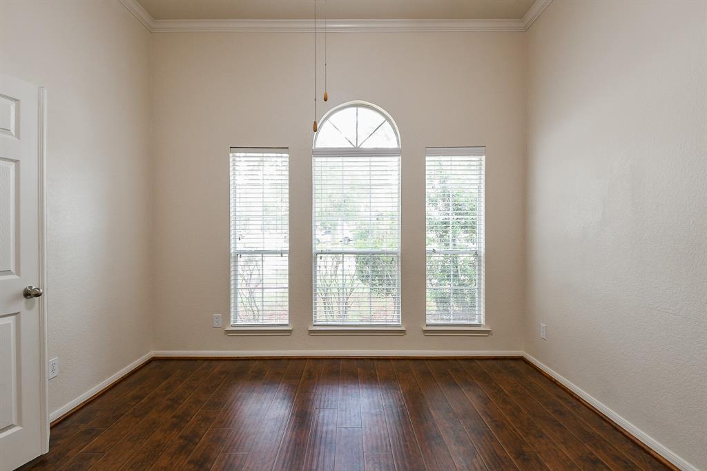 2318 Appian Way, Pearland, Texas image 6