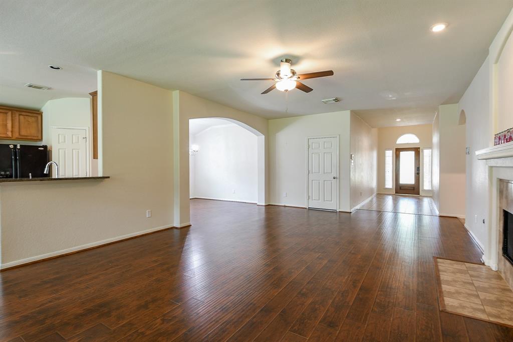 2318 Appian Way, Pearland, Texas image 16