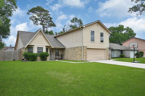 Single Family Residence in Houston TX 12955 Abalone Way.jpg
