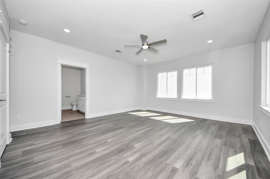 232 San Jacinto St, La Porte, Texas image 27