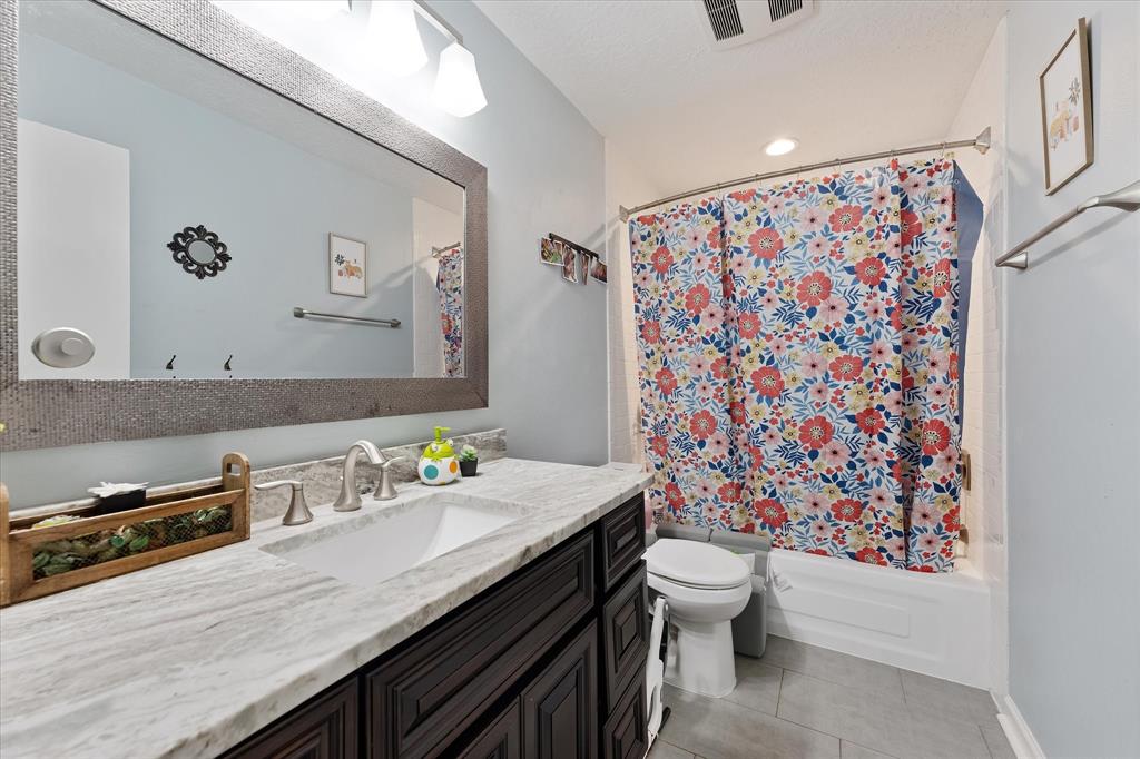 30307 Thorsby Drive, Spring, Texas image 12