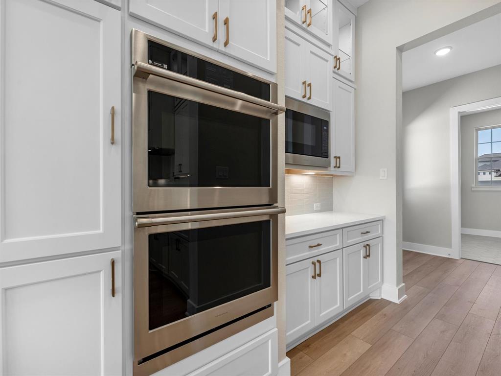 3 Hawthorn Cove Court