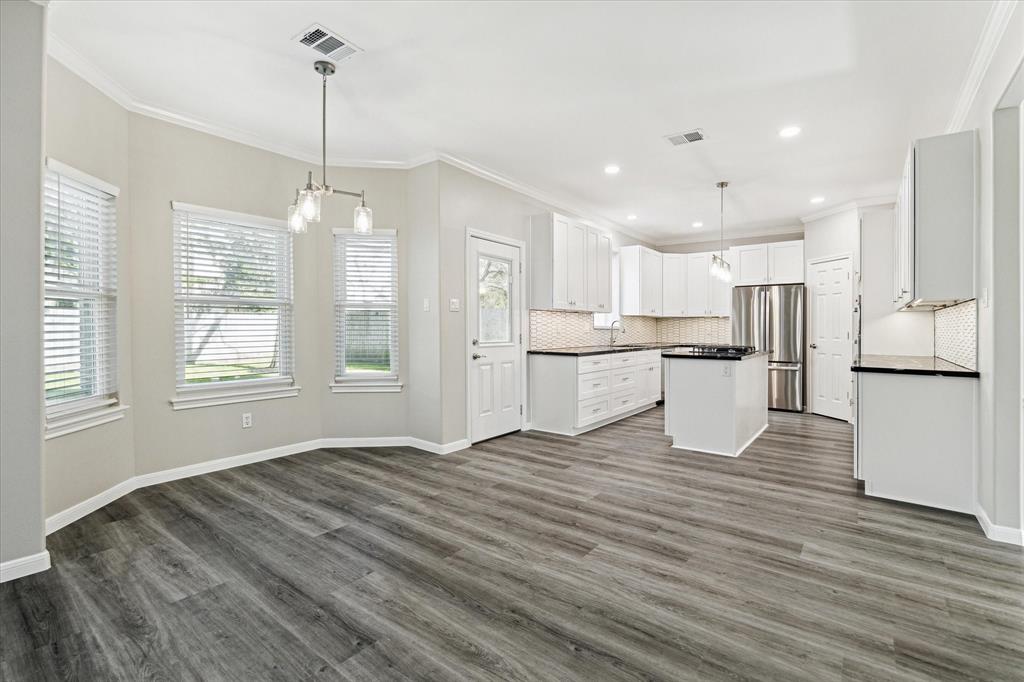 808 N 3rd Street, Bellaire, Texas image 11