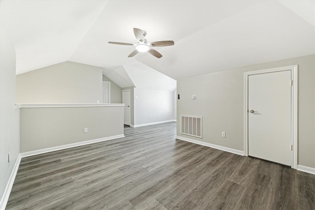 808 N 3rd Street, Bellaire, Texas image 33