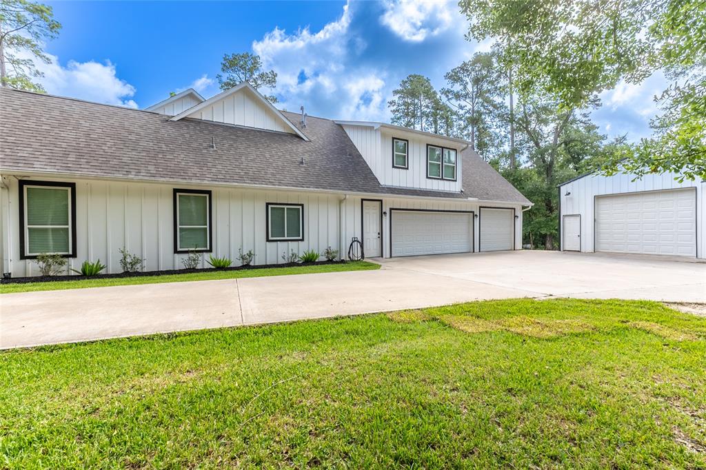 40214 Glynwood Drive