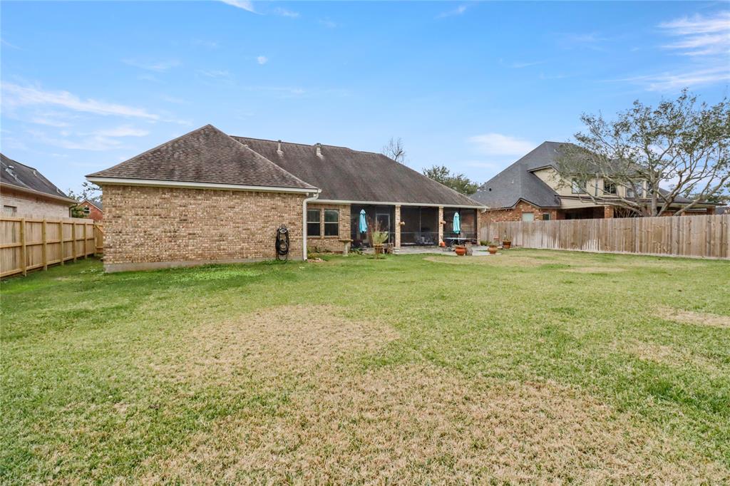 53 Deerwood Court, Lake Jackson, Texas image 31