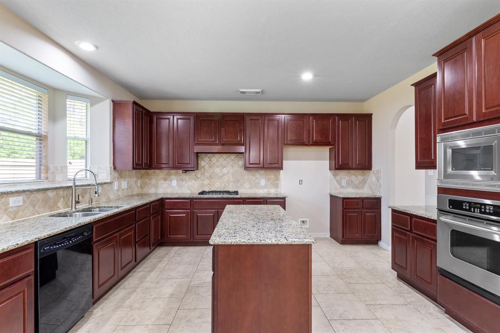 4311 Copper Sky Lane, Katy, Texas image 16