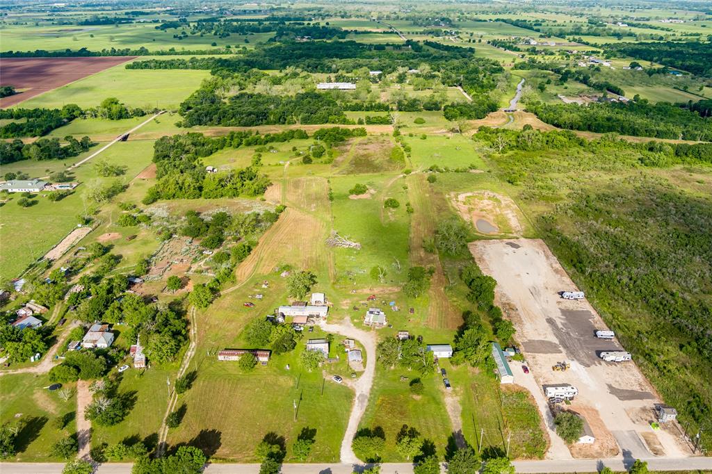 6936 Love Road, Fulshear, Texas image 7