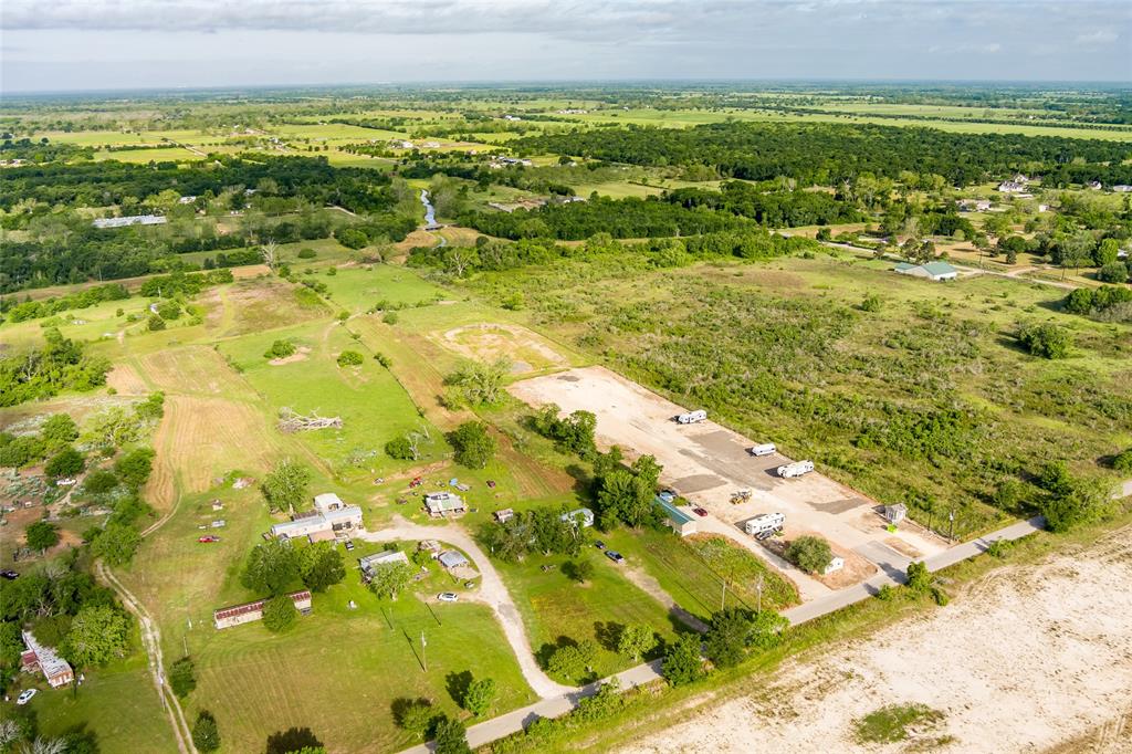 6936 Love Road, Fulshear, Texas image 6