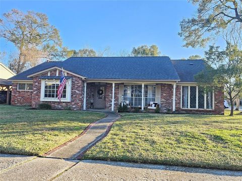 302 Shadow Creek Drive El Lago TX 77586