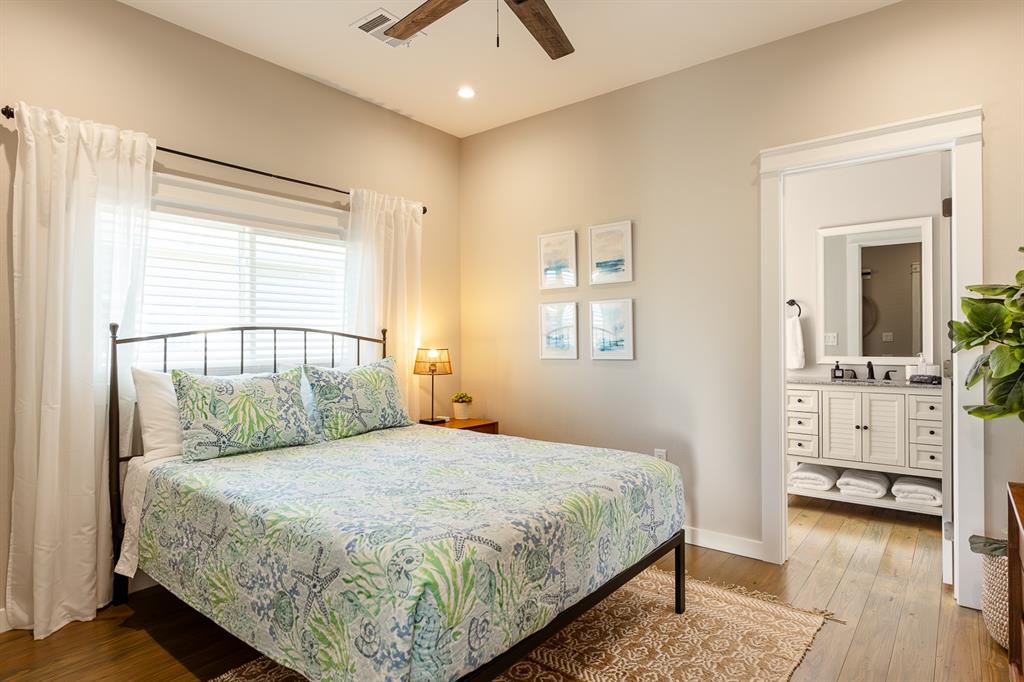 1058 Shady Lane, Gilchrist, Texas image 11