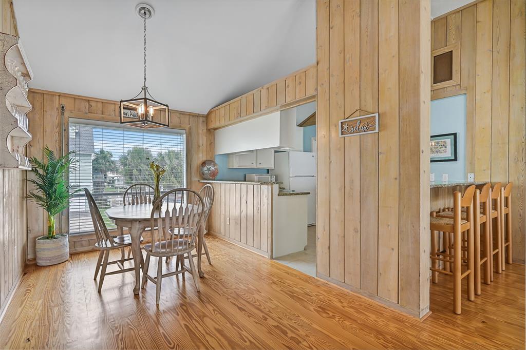 3404 Jolly Roger Circle Cir, Galveston, Texas image 7