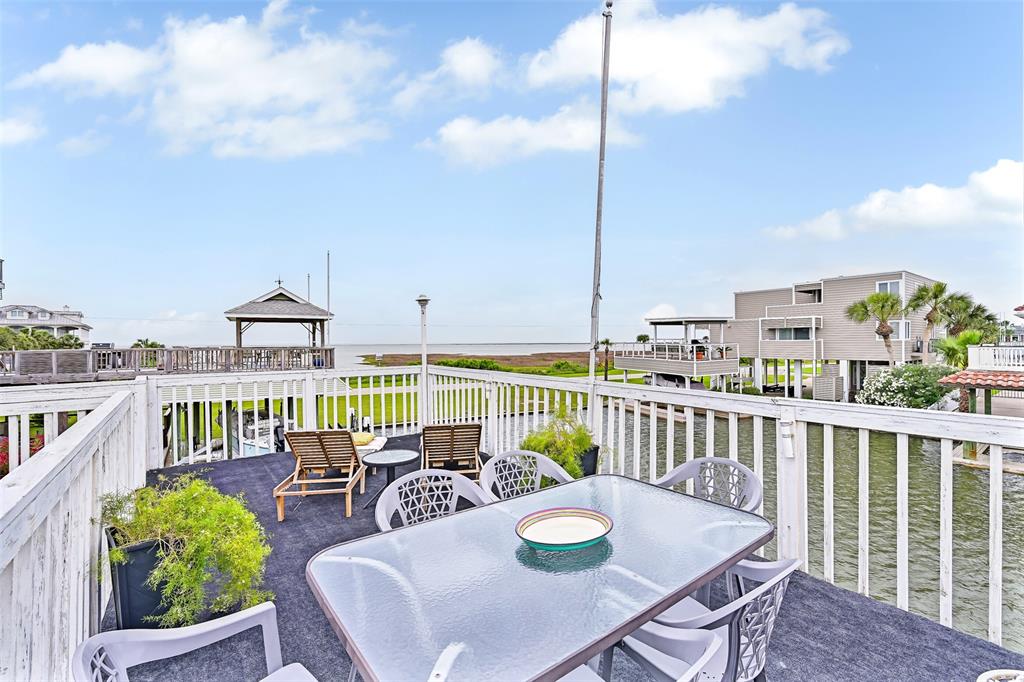 3404 Jolly Roger Circle Cir, Galveston, Texas image 23