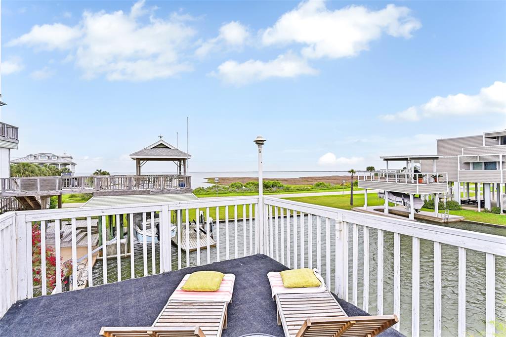 3404 Jolly Roger Circle Cir, Galveston, Texas image 24