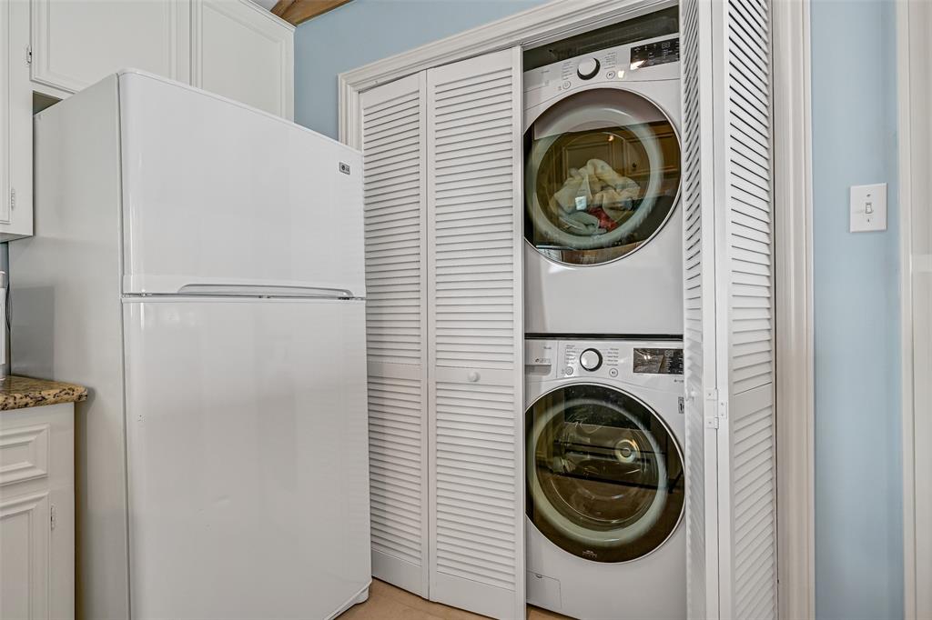 3404 Jolly Roger Circle Cir, Galveston, Texas image 10