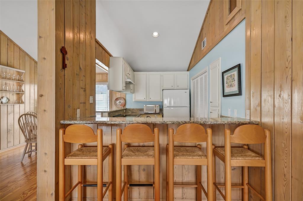 3404 Jolly Roger Circle Cir, Galveston, Texas image 6
