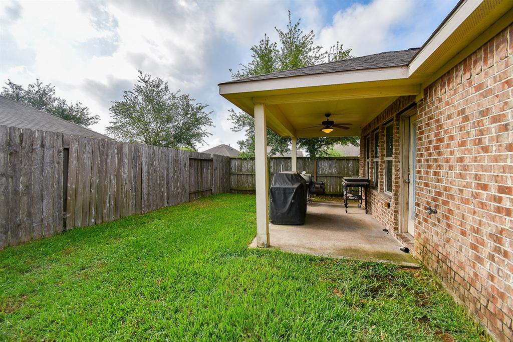 2439 Dark Elm Drive, Fresno, Texas image 32