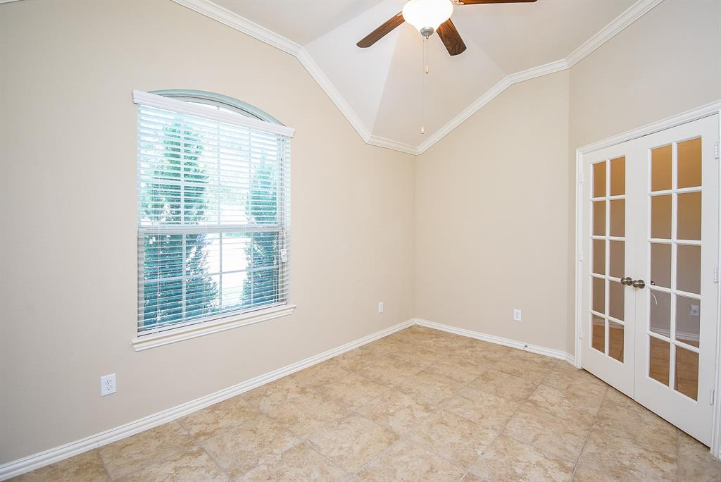 2439 Dark Elm Drive, Fresno, Texas image 6