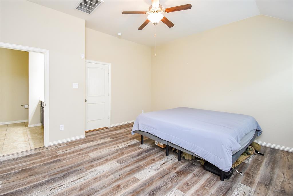 2439 Dark Elm Drive, Fresno, Texas image 21