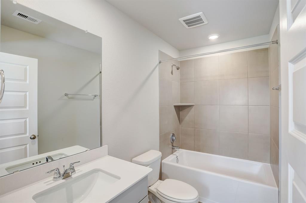 6610 Lenwood Lane, Rosharon, Texas image 20