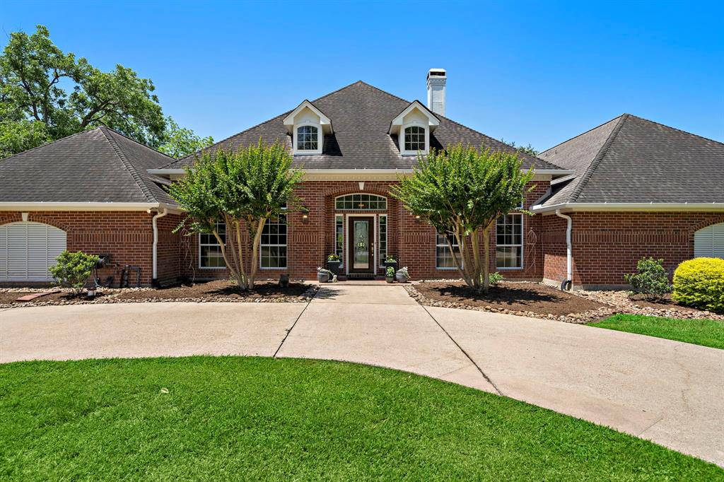 7611 Pecan Lake Circle