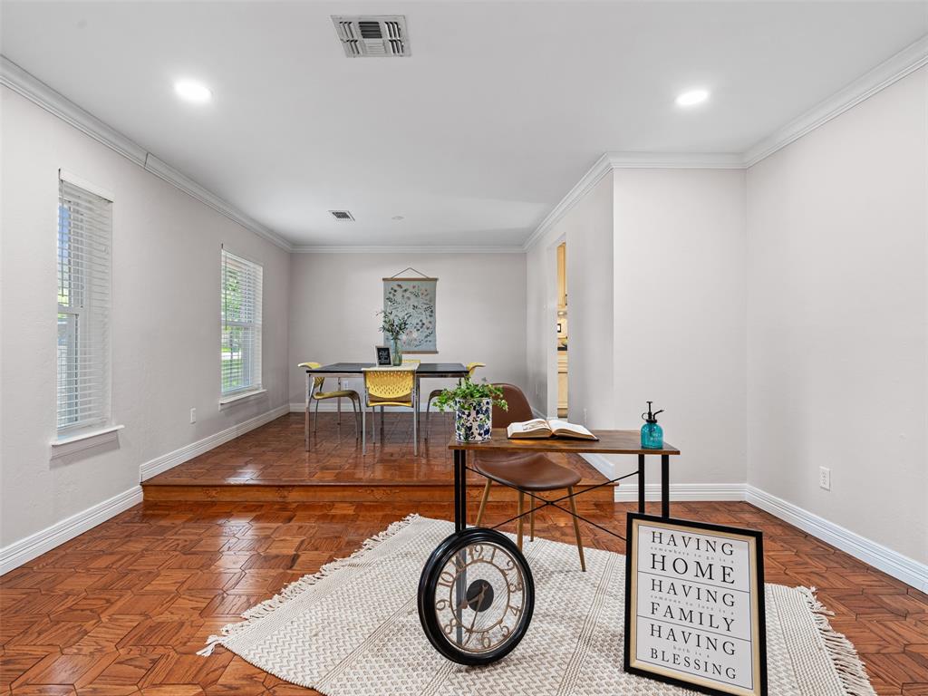967 W Donovan Street, Houston, Texas image 7