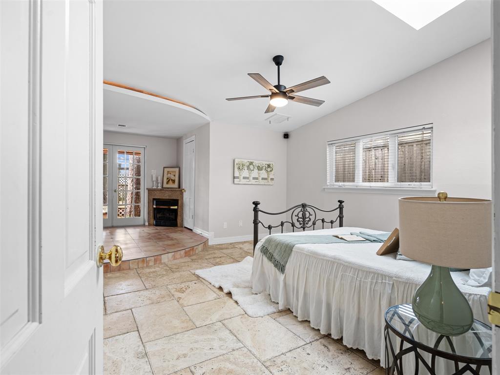 967 W Donovan Street, Houston, Texas image 16