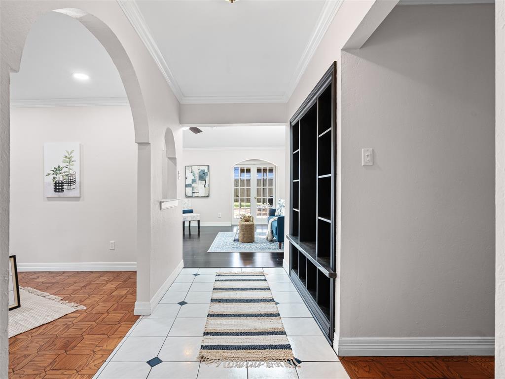 967 W Donovan Street, Houston, Texas image 4