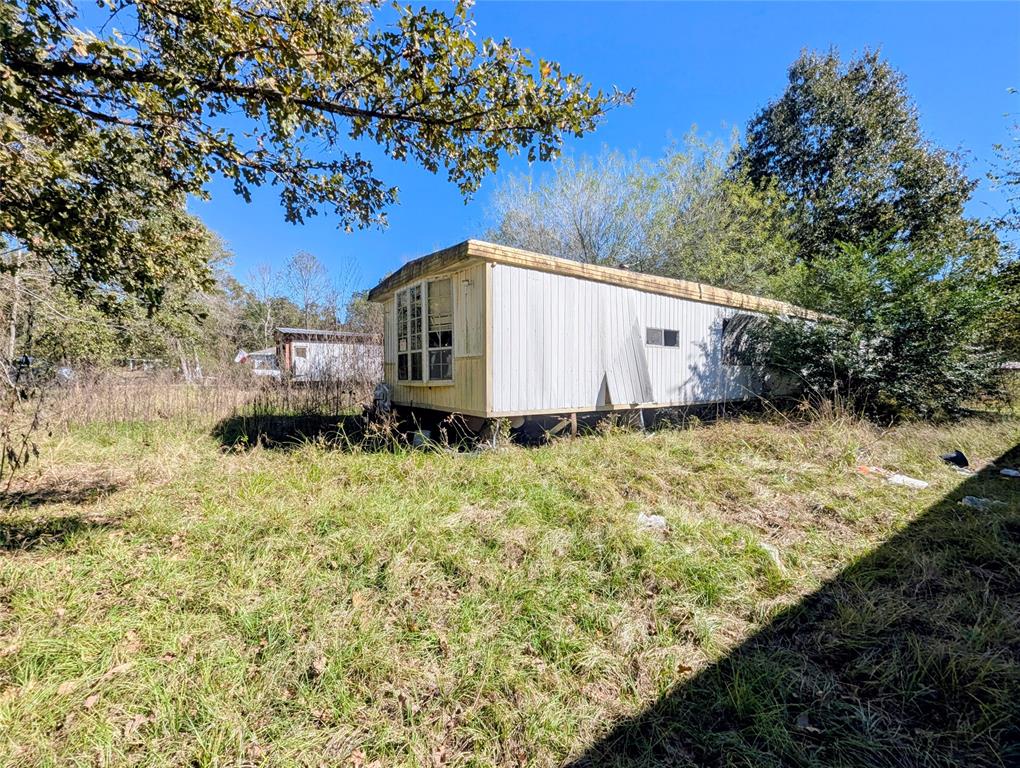 236 Robin Hood Drive, Livingston, Texas image 3