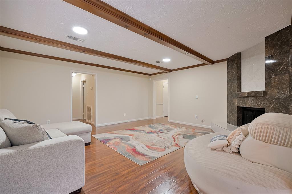 13506 Sherwood Street, Sugar Land, Texas image 30