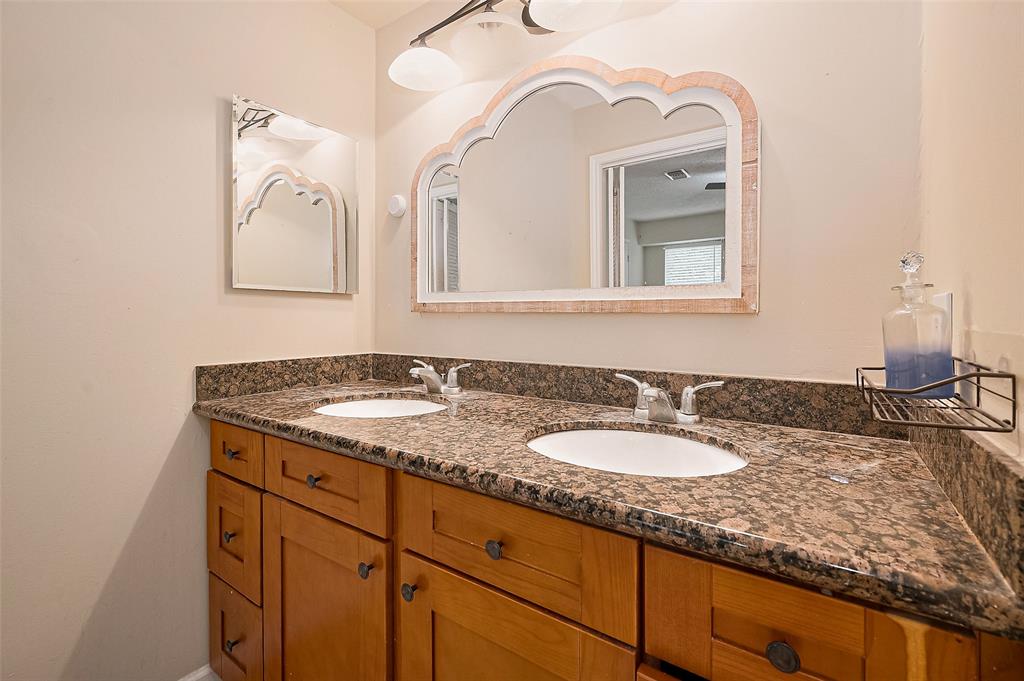 13506 Sherwood Street, Sugar Land, Texas image 46