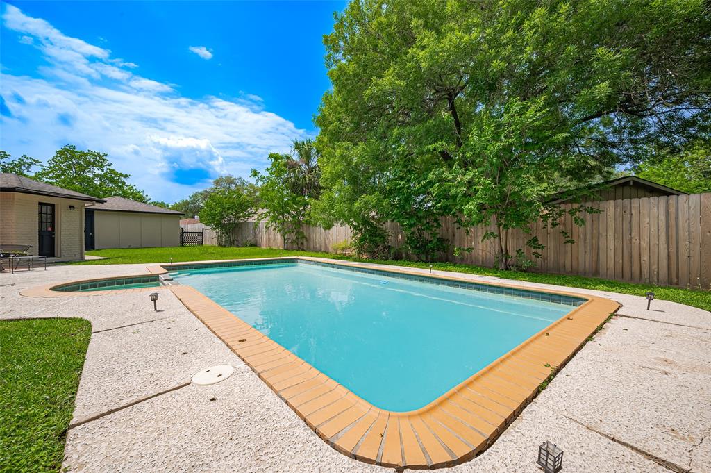 13506 Sherwood Street, Sugar Land, Texas image 45