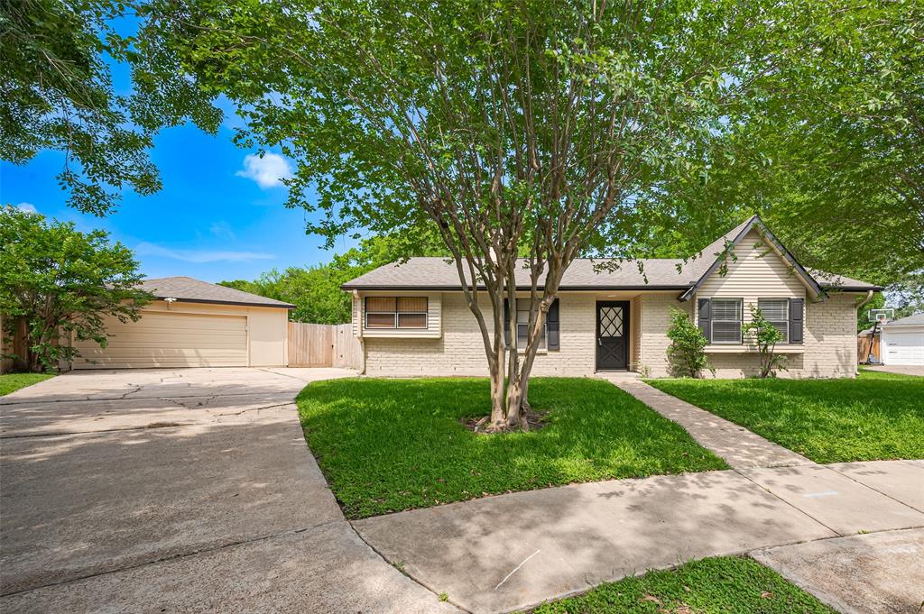 13506 Sherwood Street, Sugar Land, Texas image 4