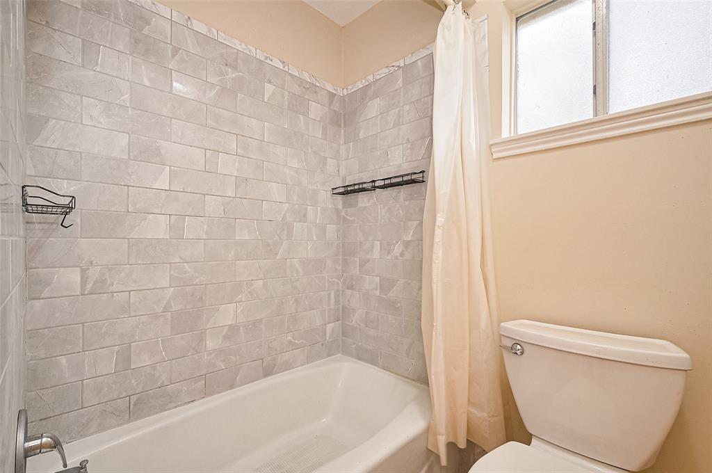 13506 Sherwood Street, Sugar Land, Texas image 47