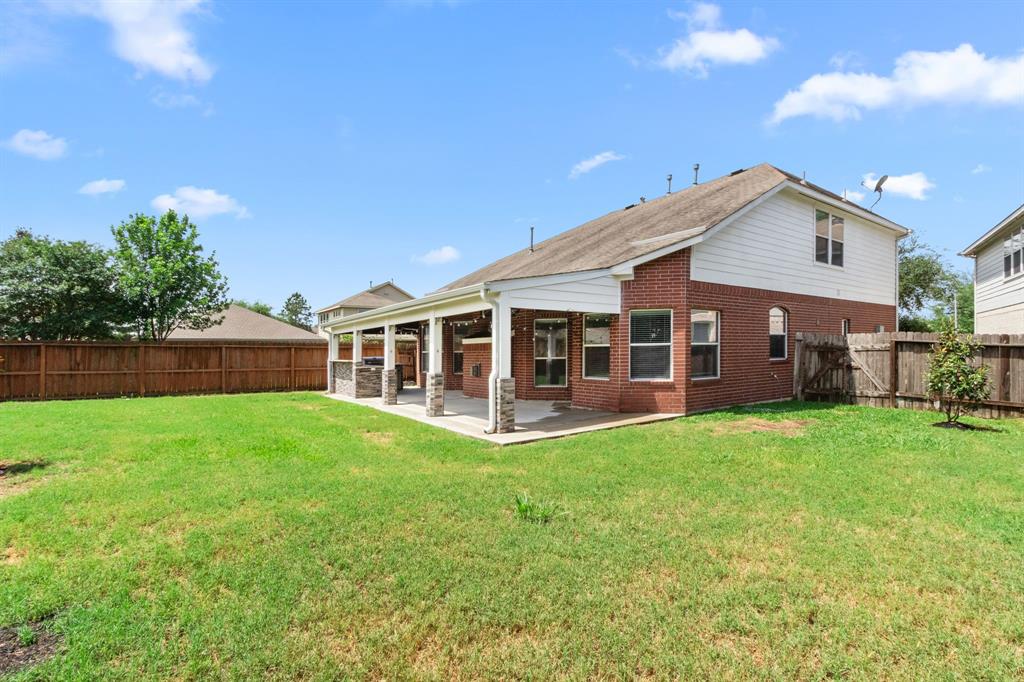 6323 Linfield Bluff Lane, Katy, Texas image 29
