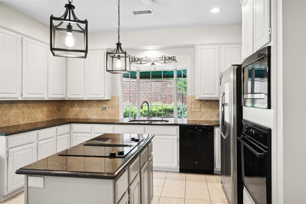 22 Poplar Hill Place