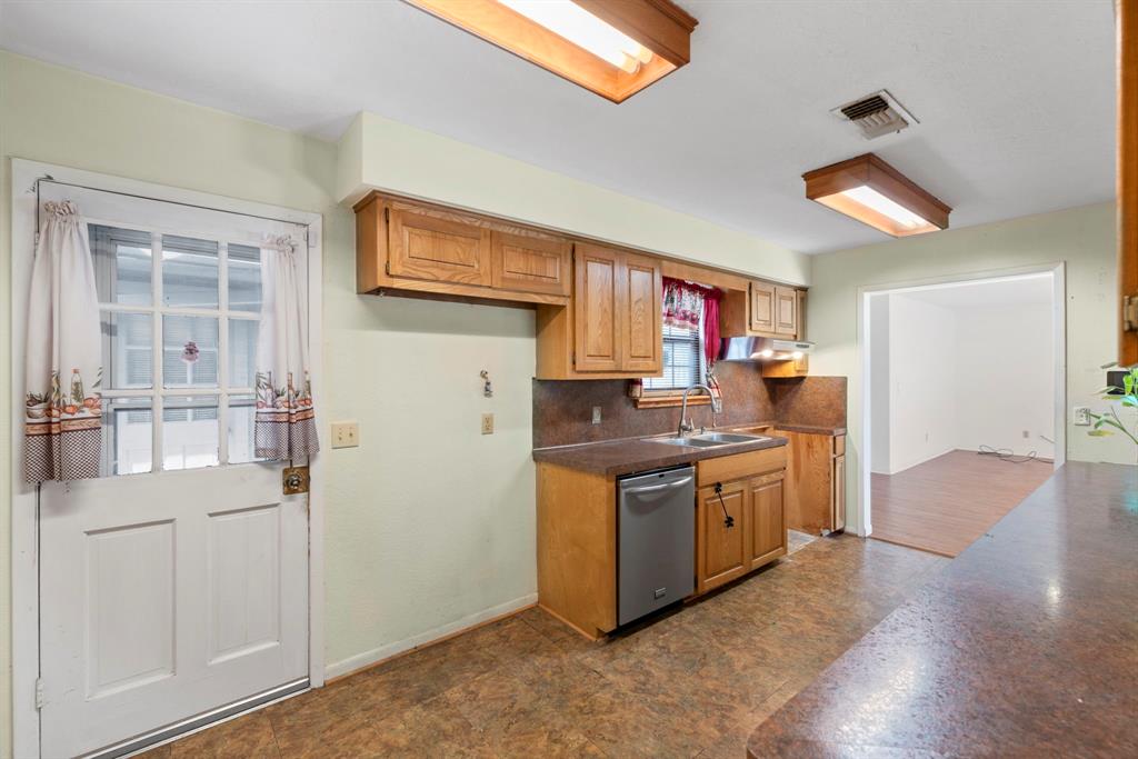 2413 38th Avenue, Texas City, Texas image 15