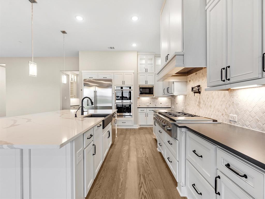 8533 Bois D'arc Lane