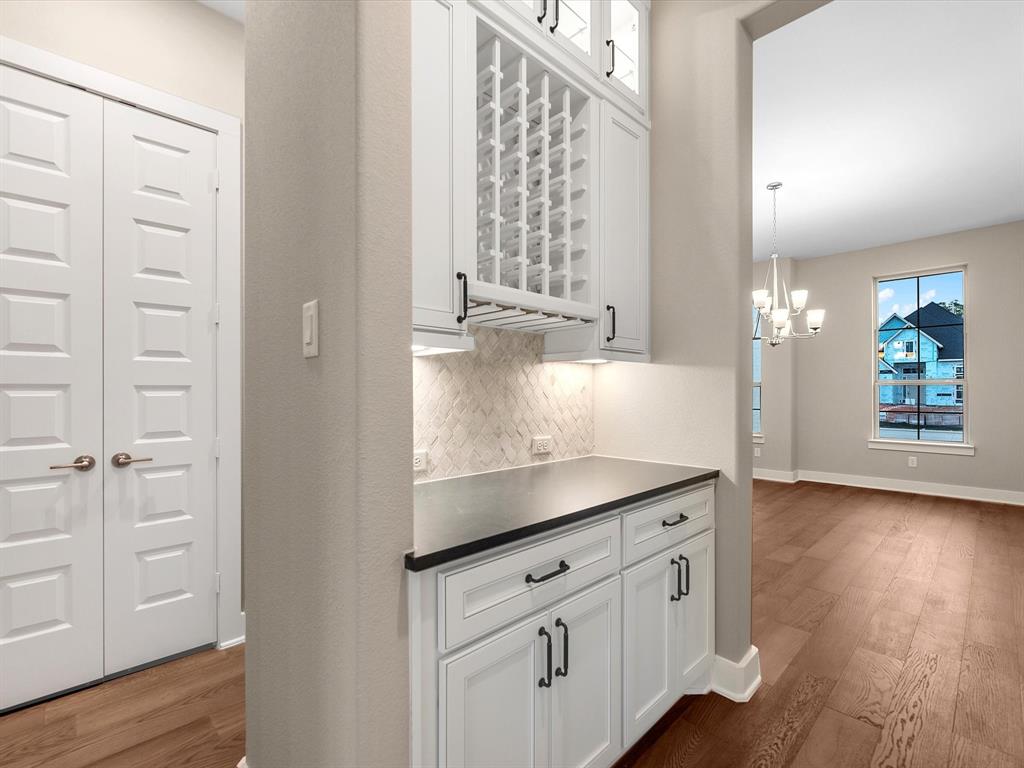 8533 Bois D'arc Lane