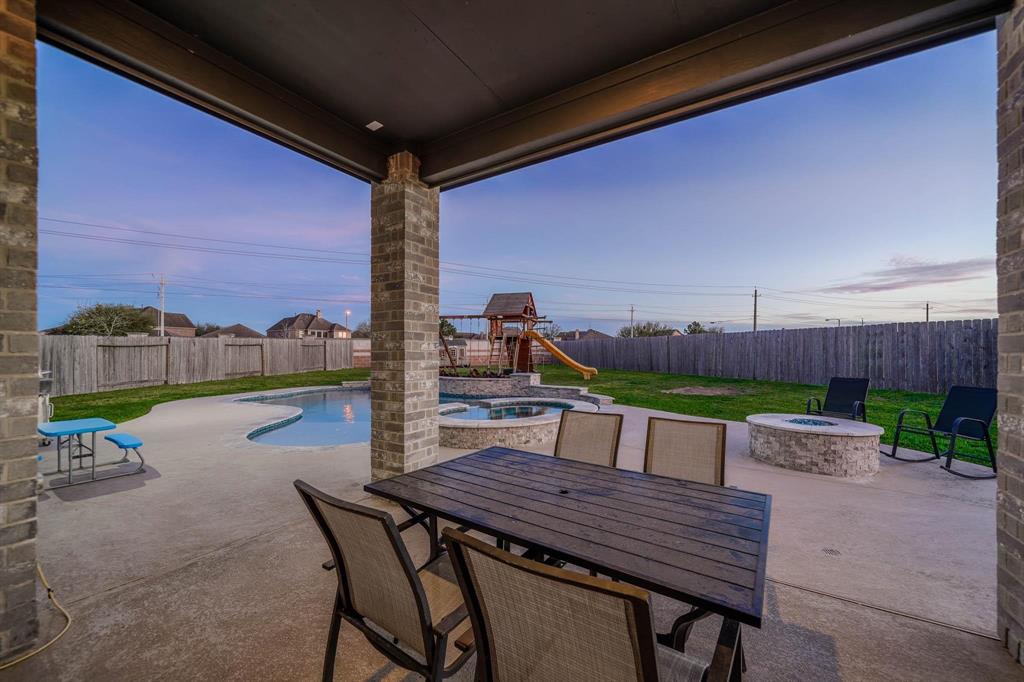 6201 Moosewood Lane, League City, Texas image 6