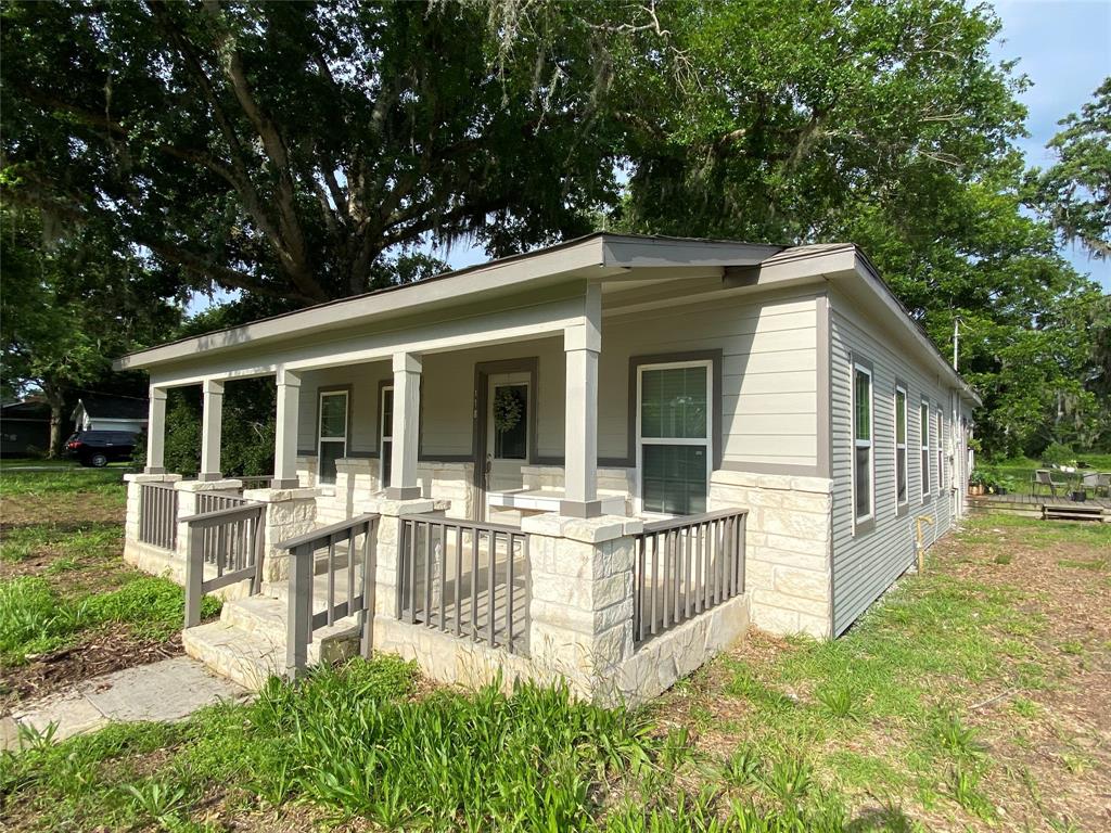 118 S 13th St, West Columbia, Texas image 2