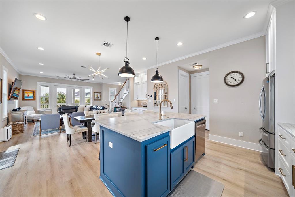 4014 Miramar Court, Galveston, Texas image 12