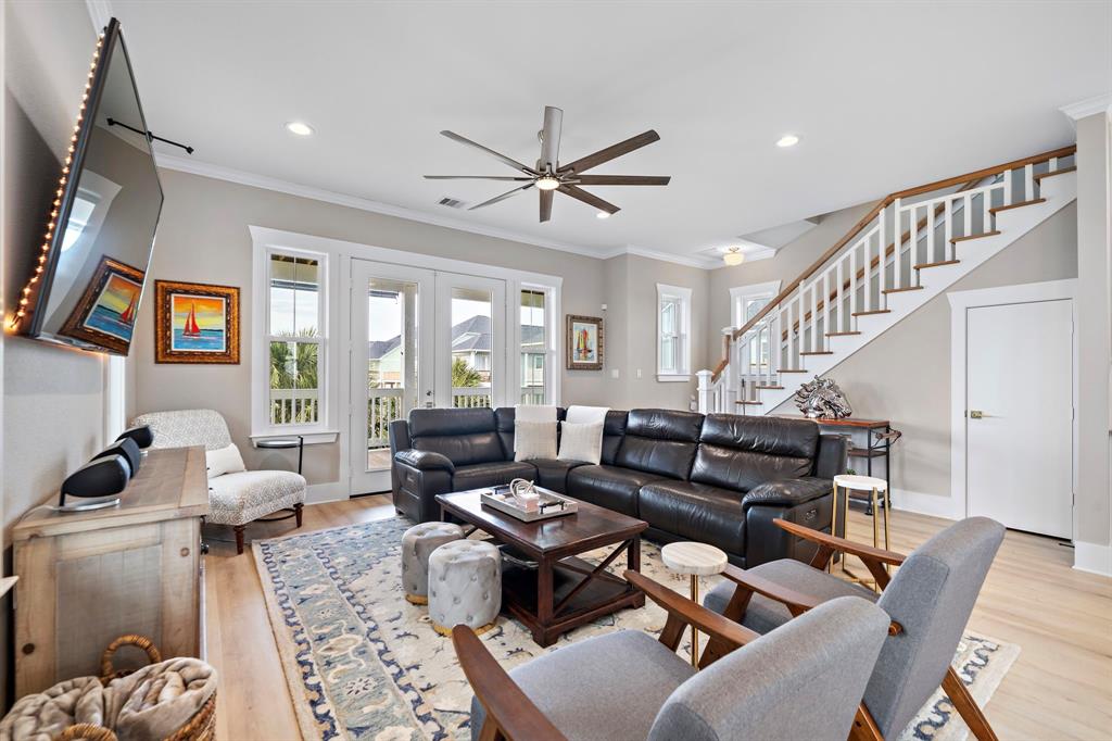 4014 Miramar Court, Galveston, Texas image 4
